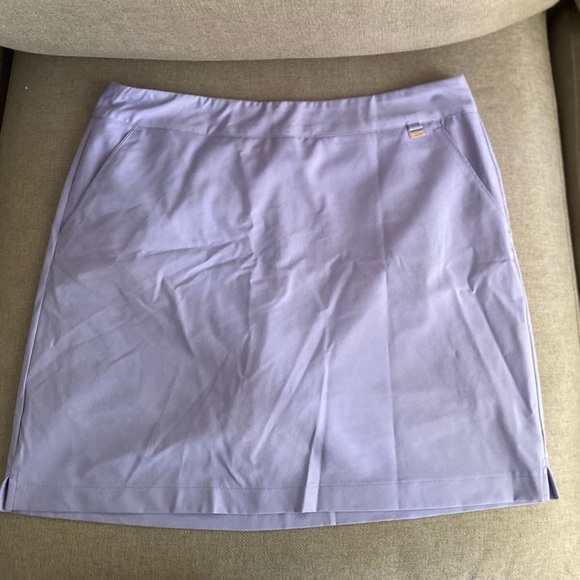 💜GREG NORMAN💜Golf skort in lilac . Size 12. Like new condition. - Picture 2 of 8